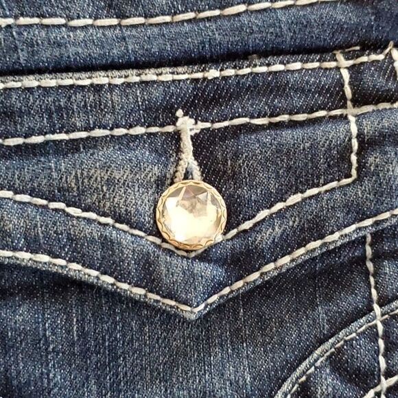 Seductions Jeans - Picture 4 of 6